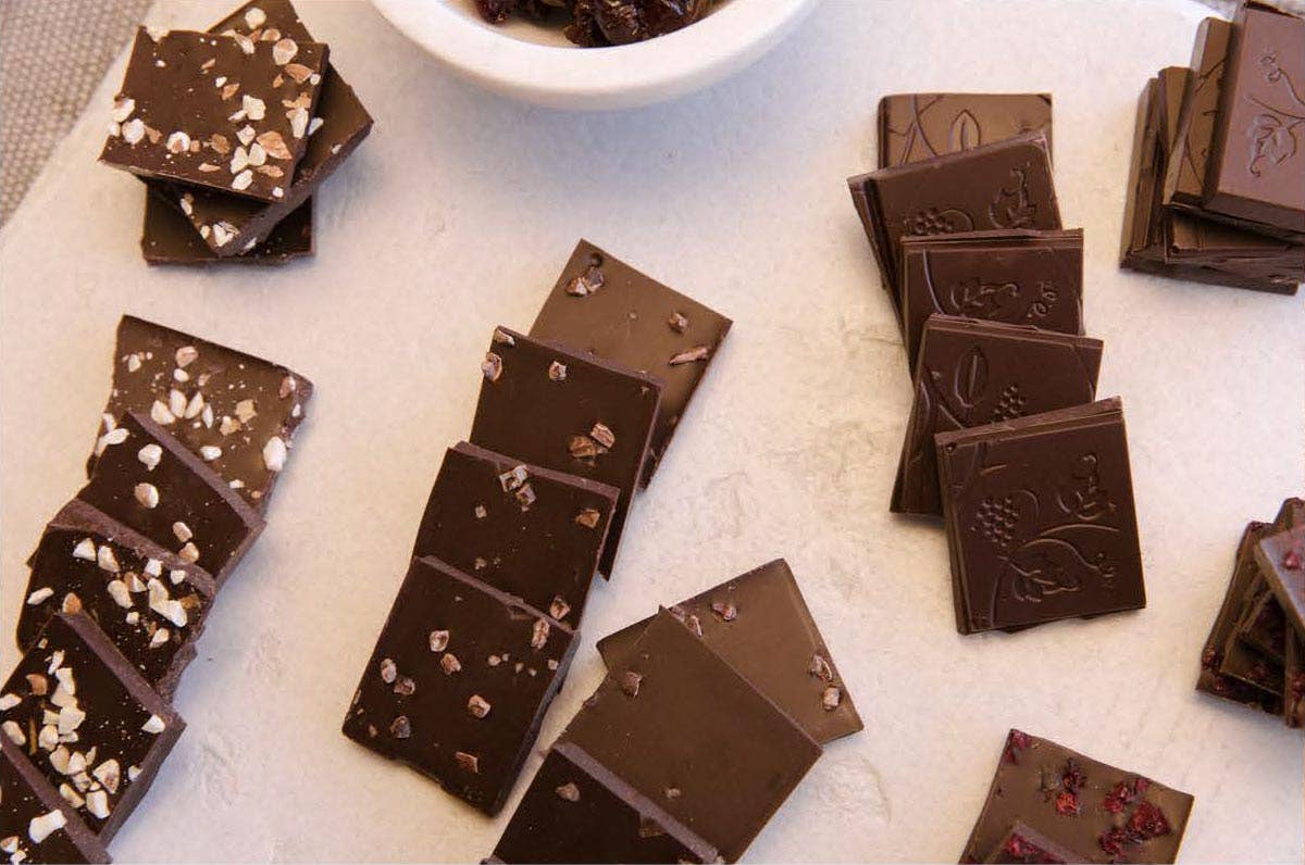 Vine to Bar Chardonnay Smoked Salt And Cocoa Nibs Chocolate Bar