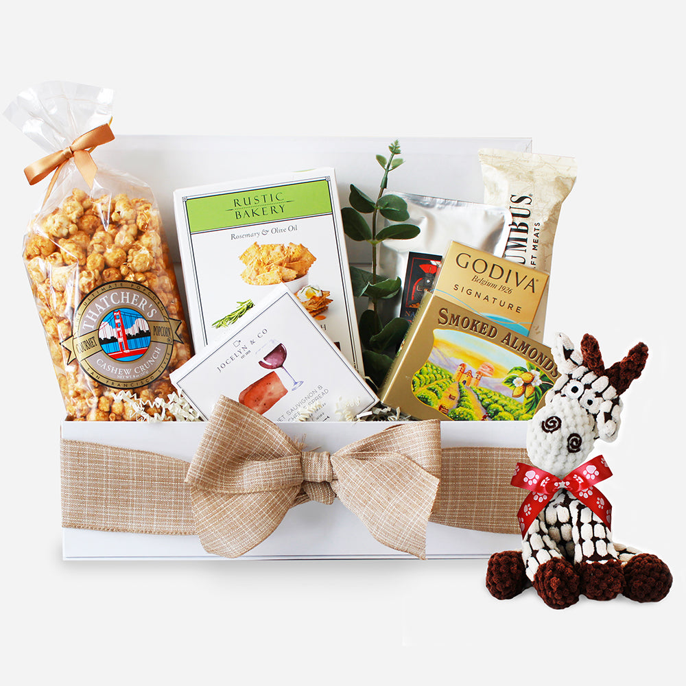 740-PRO - Pawsome Family Time Snack Gift Box